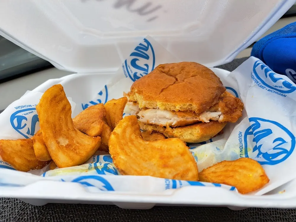 Fried Cod Sandwhich w Fries